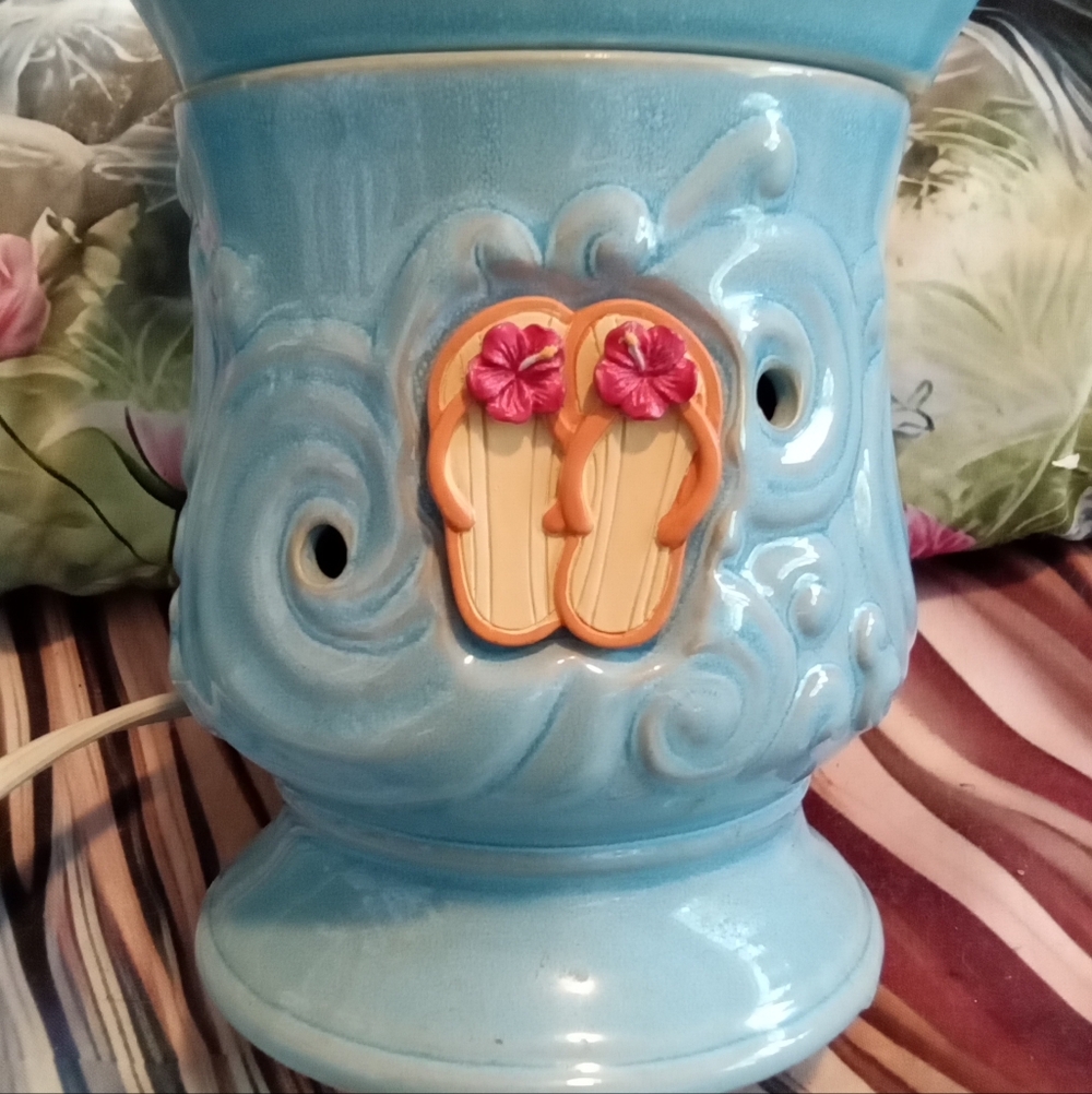 #7041 Scentsy Blue Ohana Flip Flop
